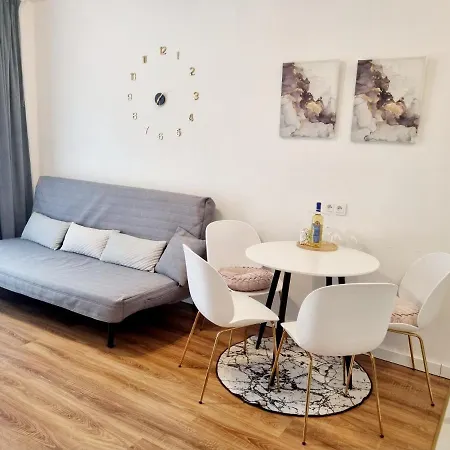 Apartament Chopina Ii *